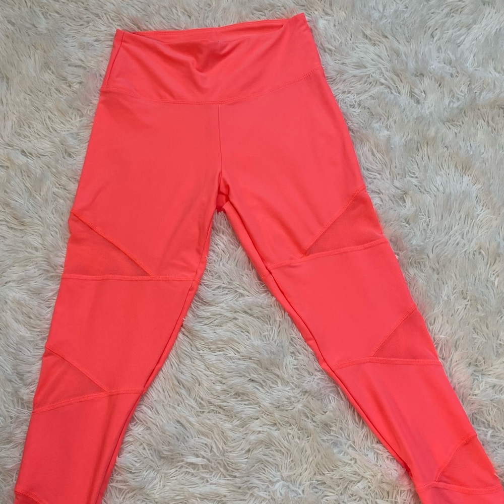 Bright Pink Exercising Cropped Pant